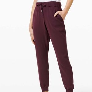 lululemon on the fly jogger